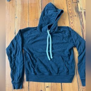 Everlane Black Hoodie Sweatshirt with White Drawstring Front Pocket Size Small​​